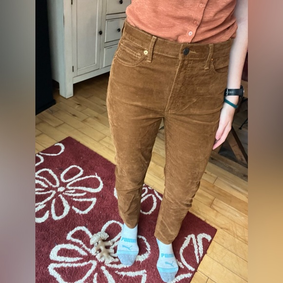 Vintage GAP straight leg women’s corduroy pants - Picture 3 of 5